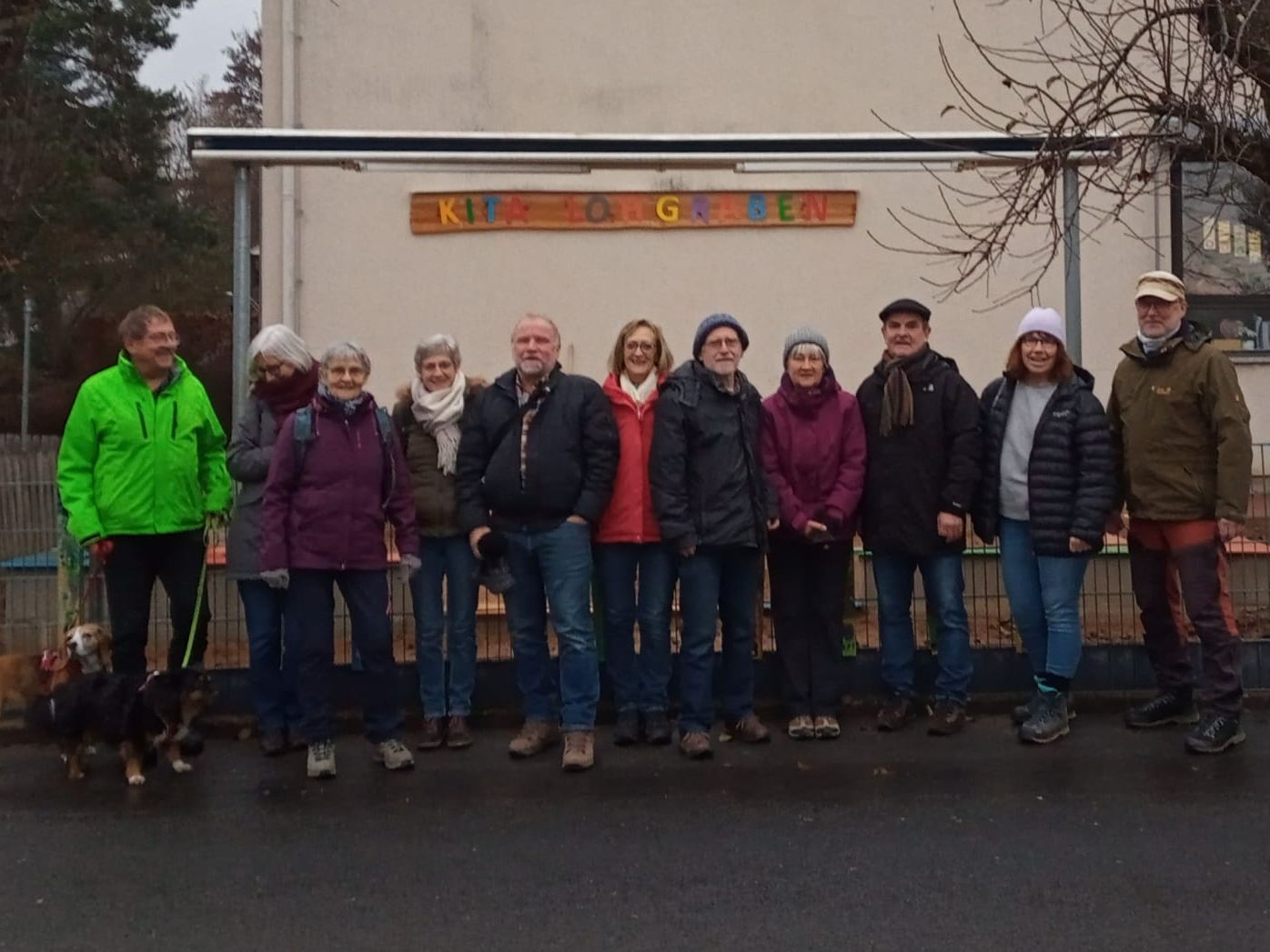 Start im Lohgraben und unterwegs schlossen sich noch einige an; Foto OG