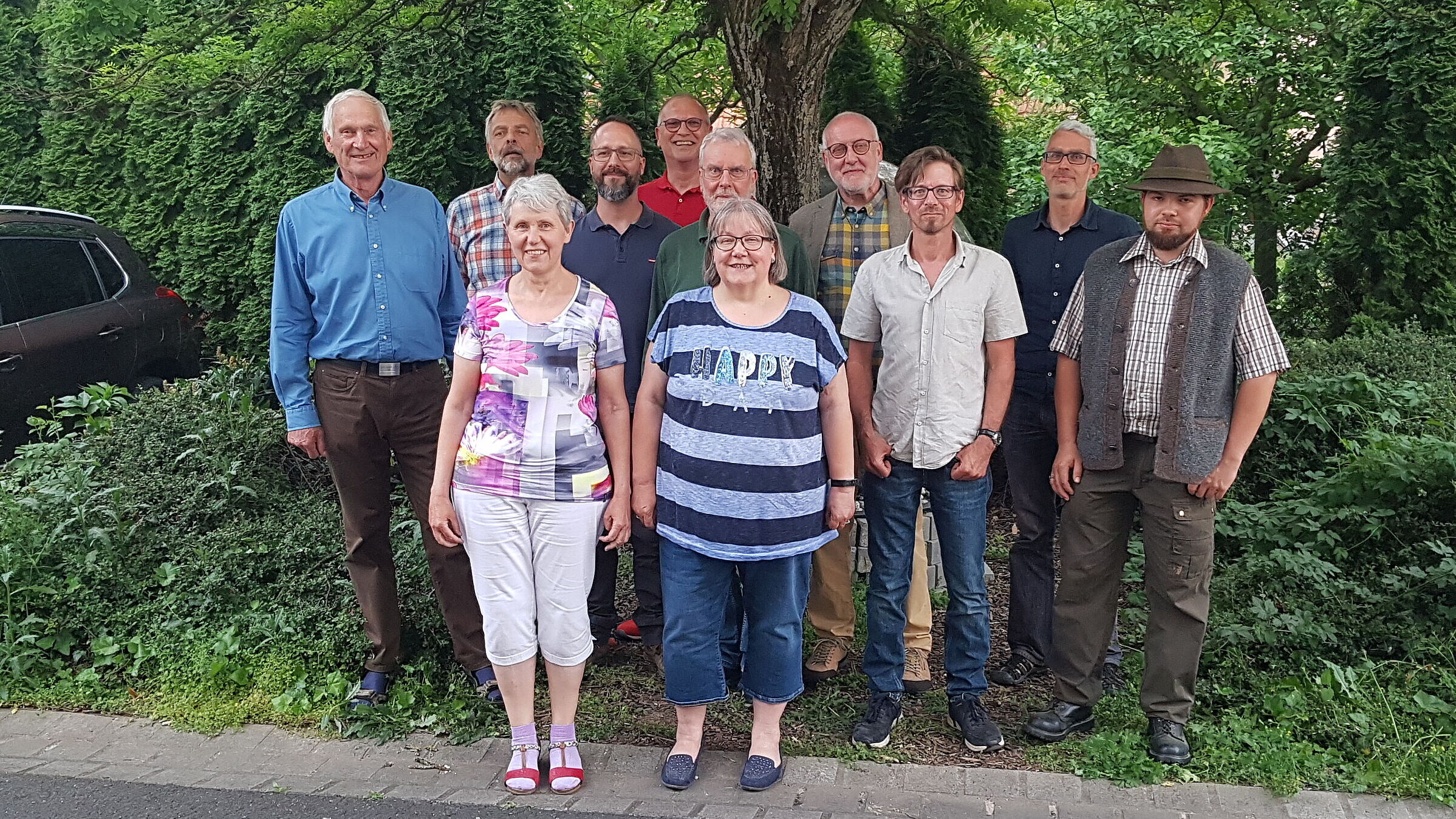 Die neue Vorstandschaft der KG MSP: hinten von links: Alfred Dill, Matthias Brähler, Thomas Mantel, Thomas Obmann, Hartmut Haas-Hyronimus, Erwin Scheiner, Michael Pfister, Torsten Ruf, Christian Höhlein, vorne von links Monika Scheiner, Siglinde Scheine Die neue Vorstandschaft der KG MSP: hinten von links: Alfred Dill, Matthias Brähler, Thomas Mantel, Thomas Obmann, Hartmut Haas-Hyronimus, Erwin Scheiner, Michael Pfister, Torsten Ruf, Christian Höhlein, vorne von links Monika Scheiner, Siglinde Scheiner. Es fehlen: Monika Scherze, Erich Perchermeier, Klaus Bernhart, Thomas Winter. Foto Conni Schlosser