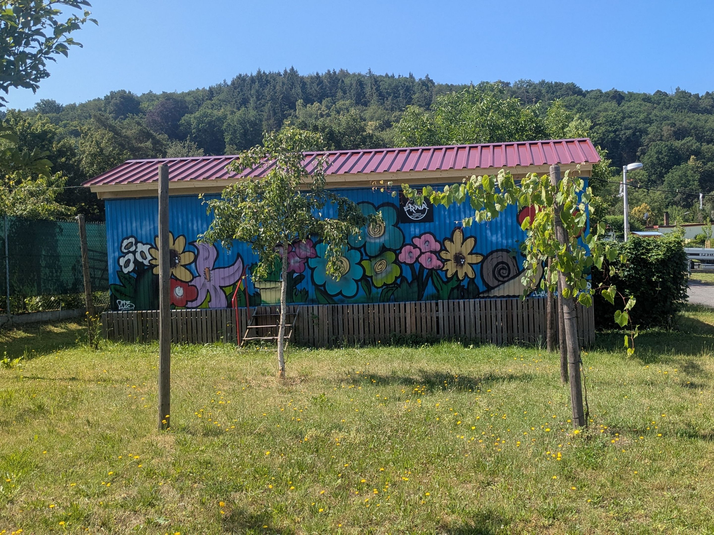 ERNA mit neuem Dach, Foto Conni Schlosser ERNA mit neuem Dach, Foto Conni Schlosser
