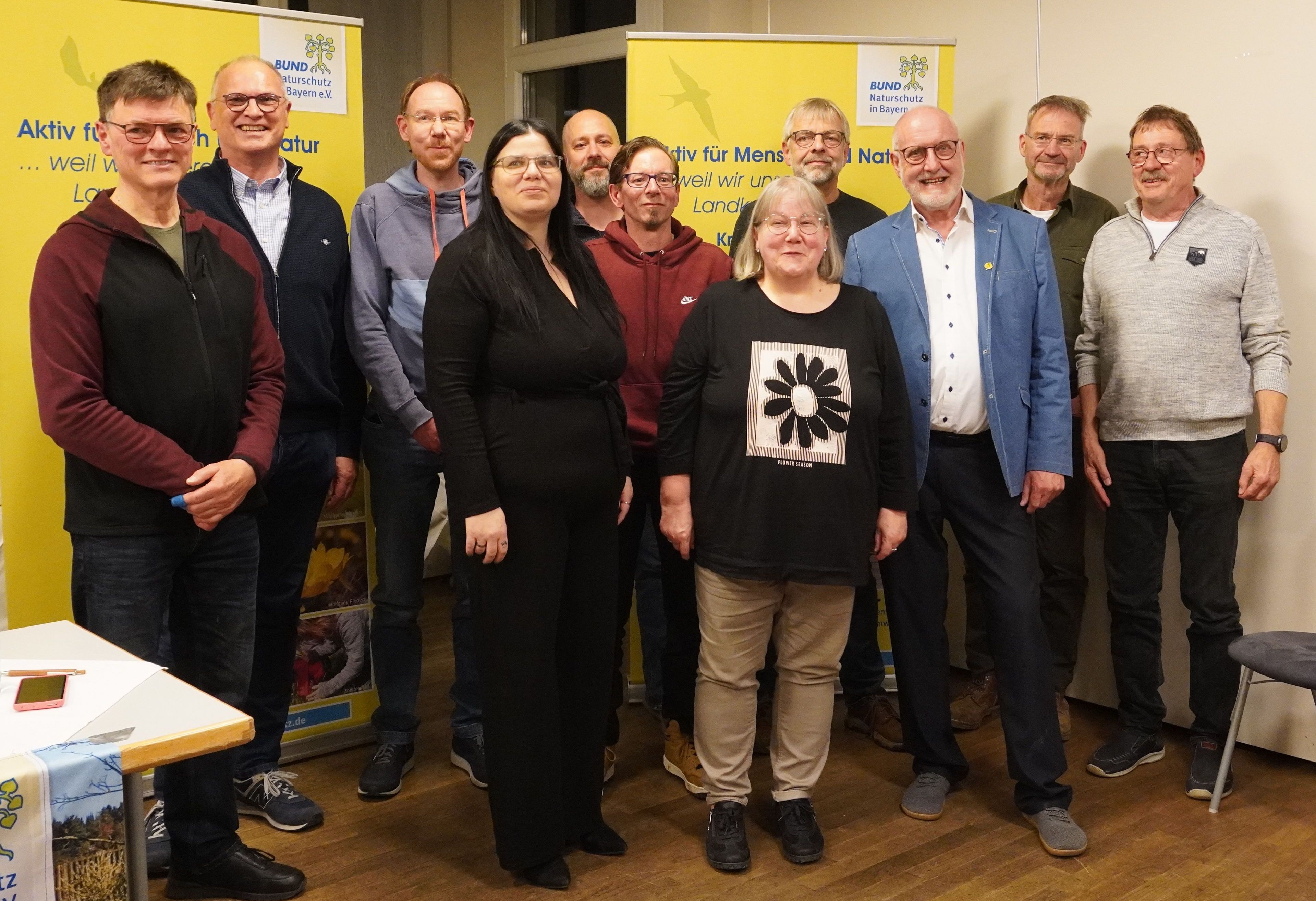 Die neue Vorstandschaft, es fehlt im Bild: Juliane Wellmann, Foto Uwe Schlosser Die neue Vorstandschaft, es fehlt im Bild: Juliane Wellmann, Foto Uwe Schlosser